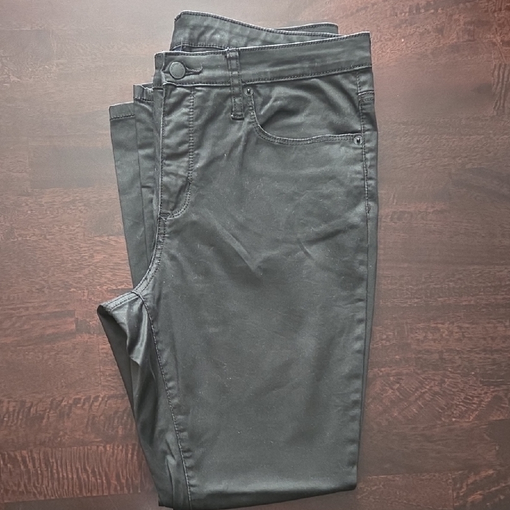 Universal Thread Women's Skinny Jeans - Black